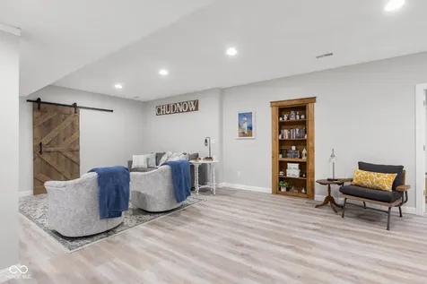 3764 Maple Ridge Drive Columbus IN 47201