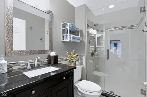 1058 Carters Grove Indianapolis IN 46260
