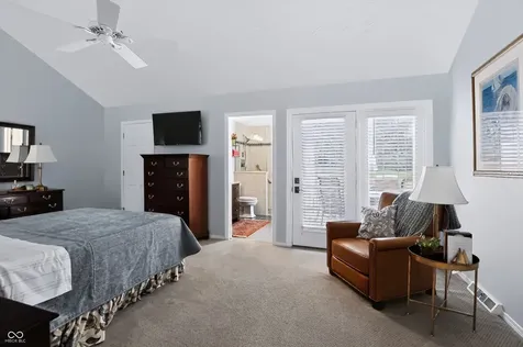 1058 Carters Grove Indianapolis IN 46260