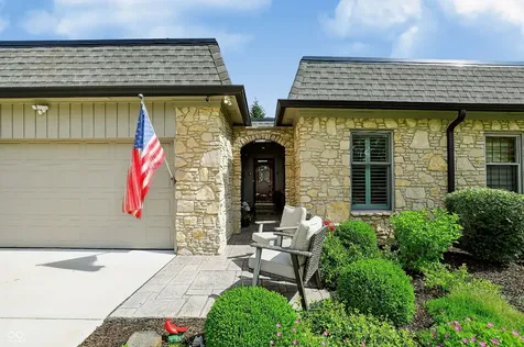 1058 Carters Grove Indianapolis IN 46260