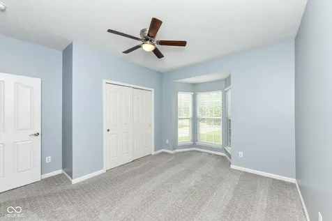 13934 Canonbury Way Fishers IN 46037