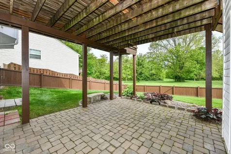 13934 Canonbury Way Fishers IN 46037