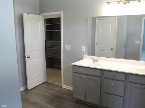 1857 Doncaster Drive Avon IN 46123