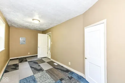 816 Chestnut Street Anderson IN 46012