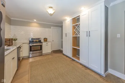 2513 E 99th Street Carmel IN 46280