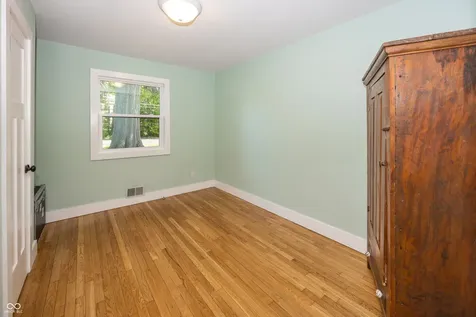 2513 E 99th Street Carmel IN 46280