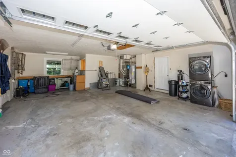 2513 E 99th Street Carmel IN 46280