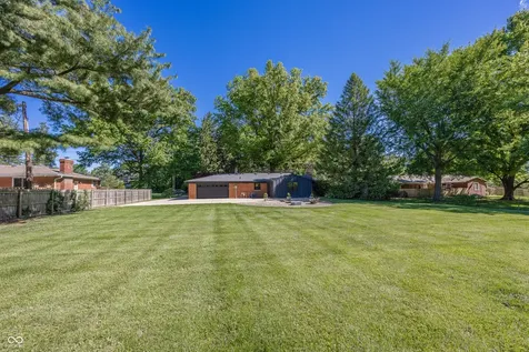 2513 E 99th Street Carmel IN 46280
