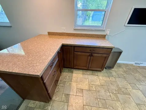 7424 Mcfarland Road Indianapolis IN 46227