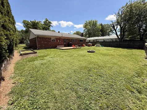 7424 Mcfarland Road Indianapolis IN 46227