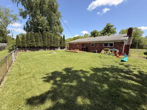 7424 Mcfarland Road Indianapolis IN 46227