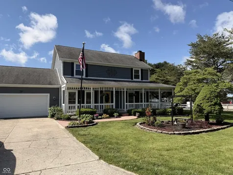 809 W Pearl Street Trafalgar IN 46181