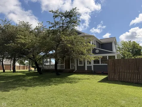 809 W Pearl Street Trafalgar IN 46181