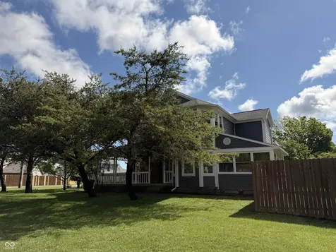 809 W Pearl Street Trafalgar IN 46181