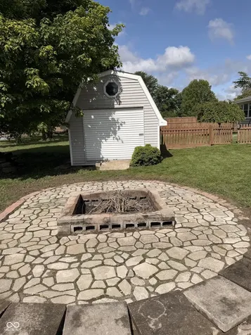 809 W Pearl Street Trafalgar IN 46181