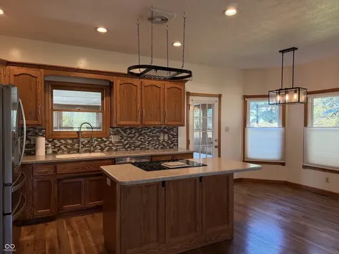 809 W Pearl Street Trafalgar IN 46181