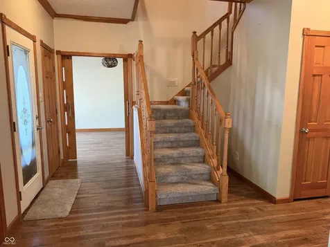 809 W Pearl Street Trafalgar IN 46181