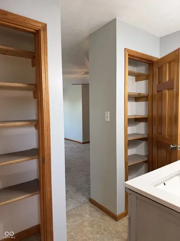 809 W Pearl Street Trafalgar IN 46181