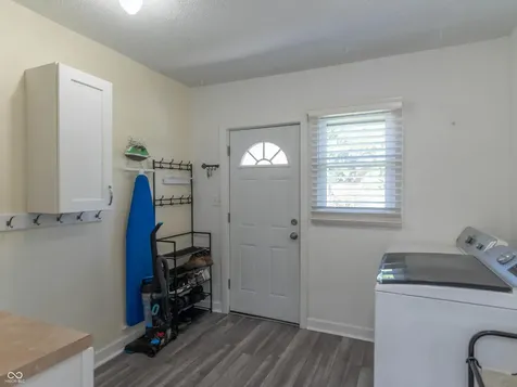 3718 W 10th Street Indianapolis IN 46222
