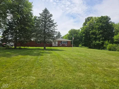 10640 N County Road 250 E Roachdale IN 46172