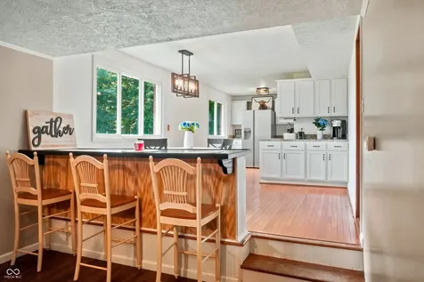 10640 N County Road 250 E Roachdale IN 46172