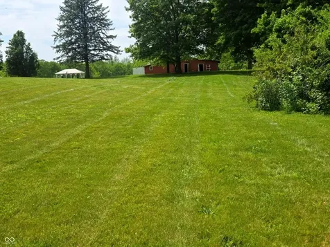 10640 N County Road 250 E Roachdale IN 46172
