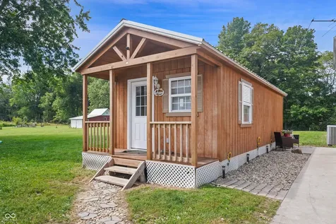 10640 N County Road 250 E Roachdale IN 46172