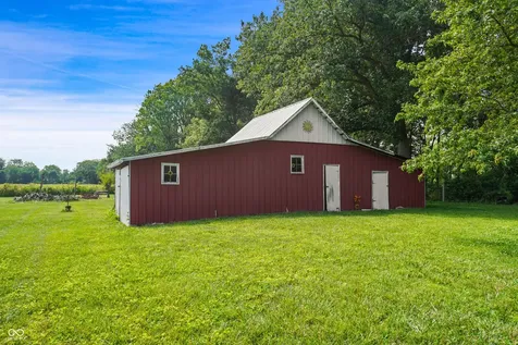 10640 N County Road 250 E Roachdale IN 46172