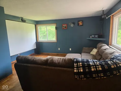 10640 N County Road 250 E Roachdale IN 46172