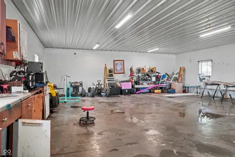 10640 N County Road 250 E Roachdale IN 46172