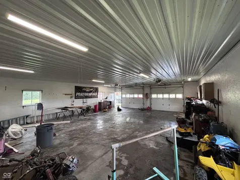 10640 N County Road 250 E Roachdale IN 46172