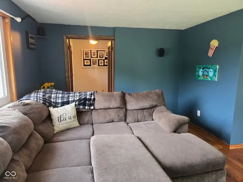 10640 N County Road 250 E Roachdale IN 46172