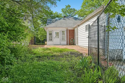 1230 Kessler Boulevard East Drive Indianapolis IN 46220