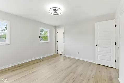 8909 Mariposa Drive Indianapolis IN 46234