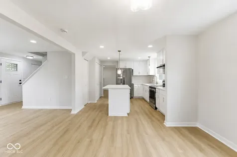 8909 Mariposa Drive Indianapolis IN 46234