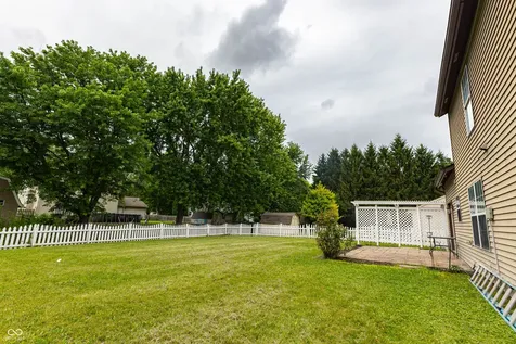 296 Watercrest Way Avon IN 46123