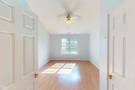 7711 Germander Lane Indianapolis IN 46237