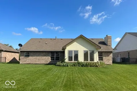 7711 Germander Lane Indianapolis IN 46237