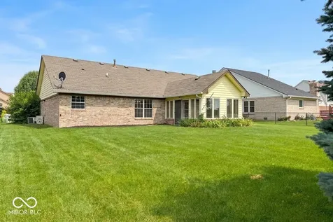 7711 Germander Lane Indianapolis IN 46237