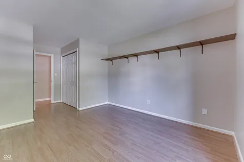 7711 Germander Lane Indianapolis IN 46237