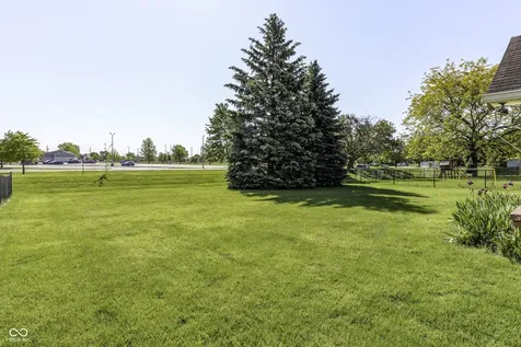 7711 Germander Lane Indianapolis IN 46237