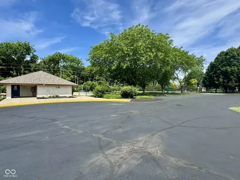 7711 Germander Lane Indianapolis IN 46237