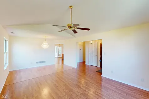 7711 Germander Lane Indianapolis IN 46237
