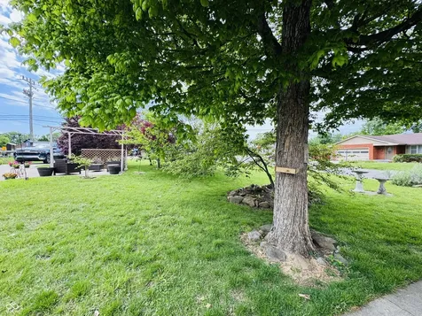 2722 17th Street Columbus IN 47201