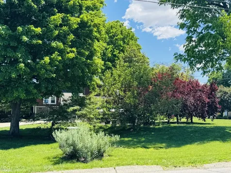 2722 17th Street Columbus IN 47201