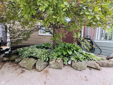 2722 17th Street Columbus IN 47201