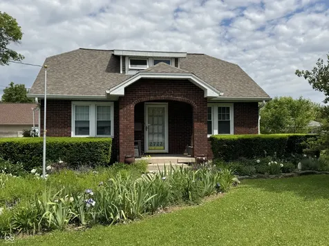 2722 17th Street Columbus IN 47201