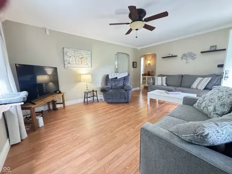 2722 17th Street Columbus IN 47201