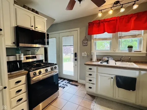 2722 17th Street Columbus IN 47201