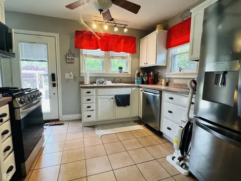2722 17th Street Columbus IN 47201